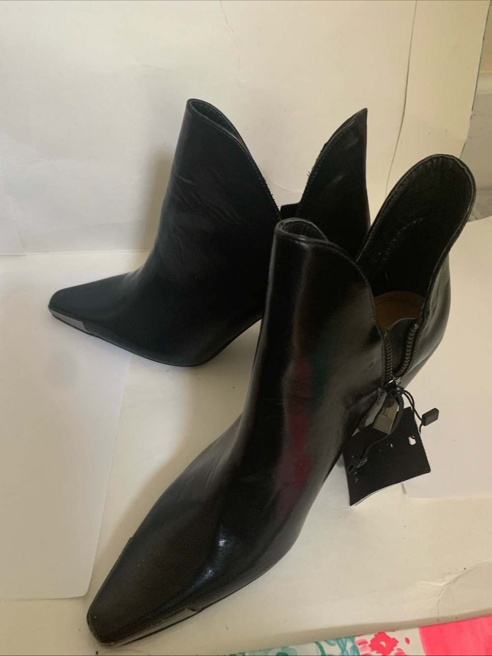 Zara Women’s Black Pointed Toe Ankle Booties Sz 7.5